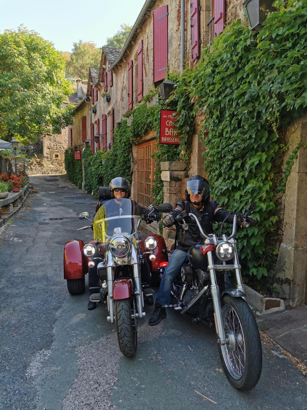 ホテル ル マグノリア Curvalle エクステリア 写真
